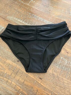 Black Women's Ruched Fold-Over Bikini Bottom